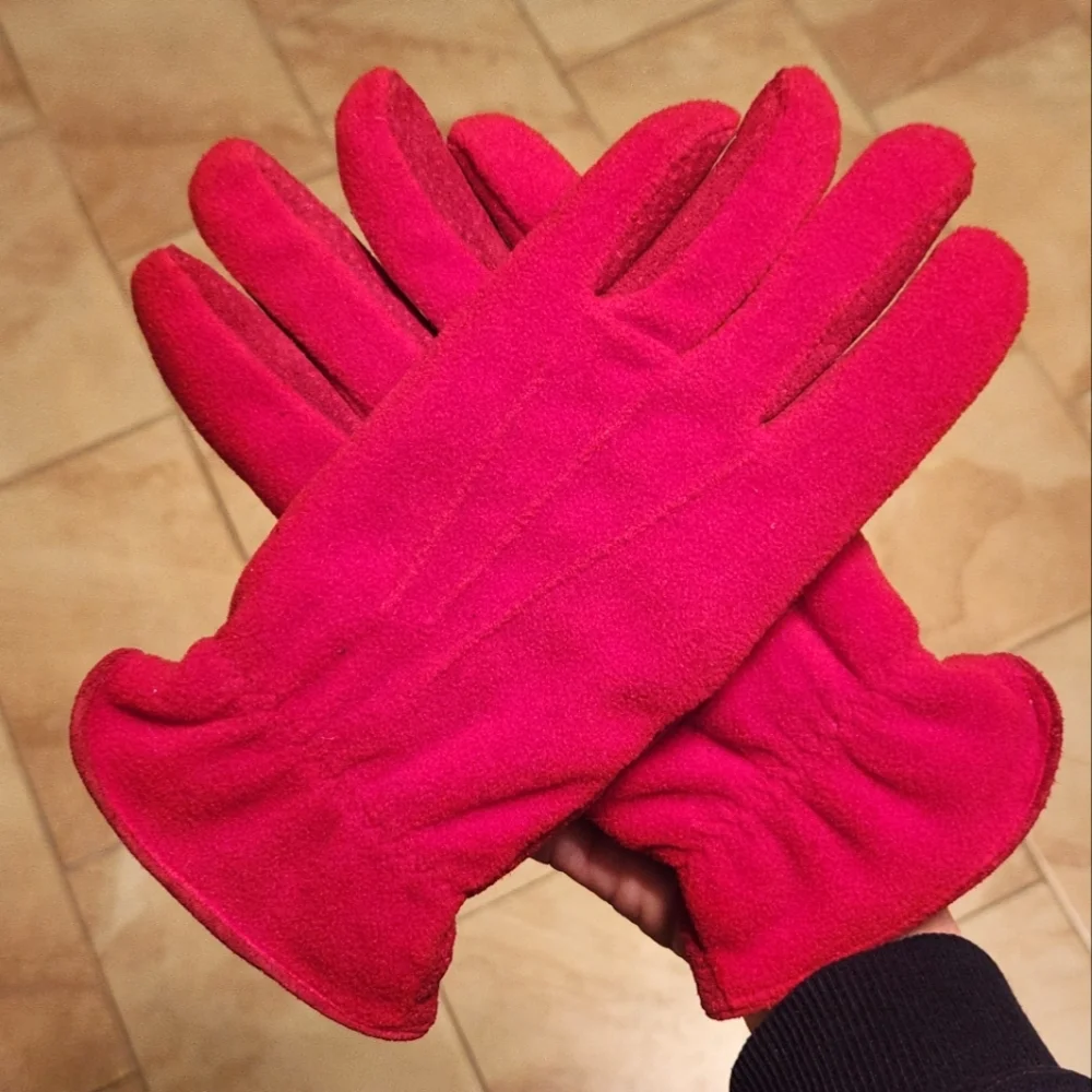 Macy's Red Pig Suede & Fleece Gloves S
